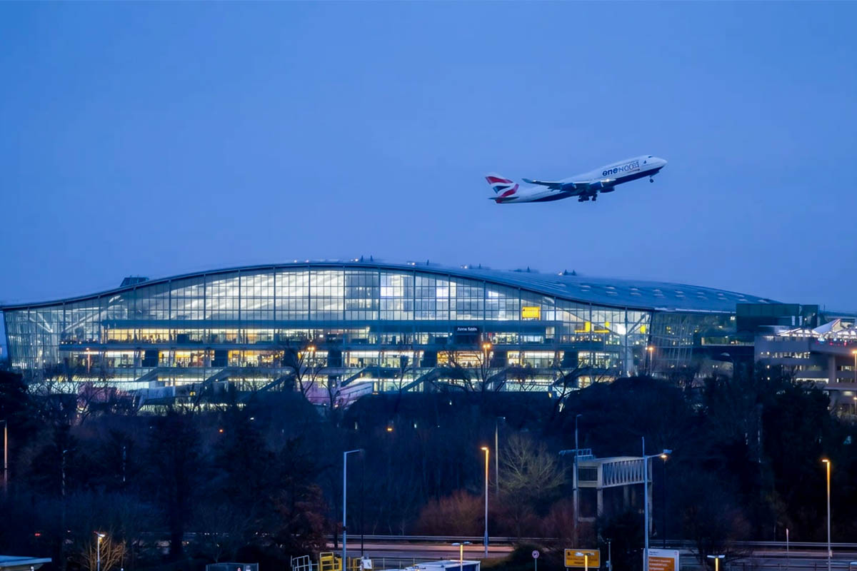 UK Airlines Cleared to Cancel or Consolidate Flights to Save Jet Fuel